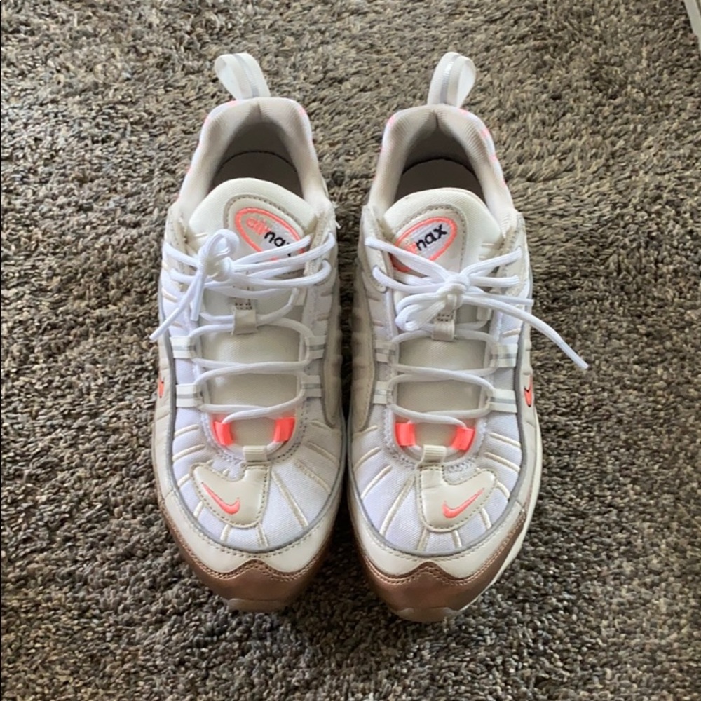 Nike air max’s